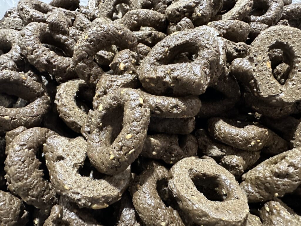 taralli al grano arso artigianali del Panificio Adriatico a Bari